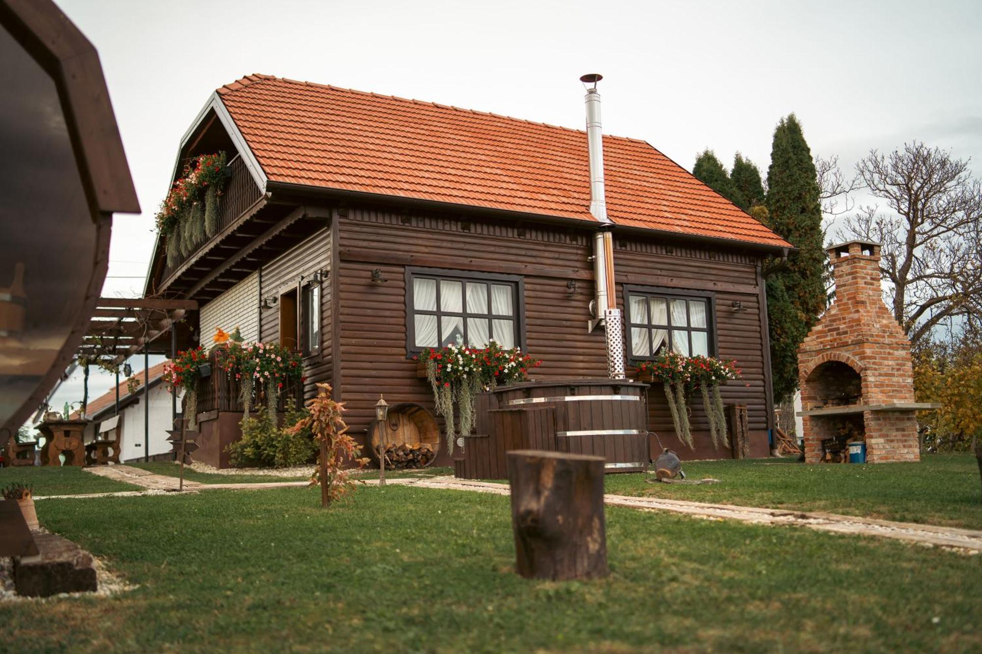 Grabrovnik Holiday Home Hygge Nova מראה חיצוני תמונה